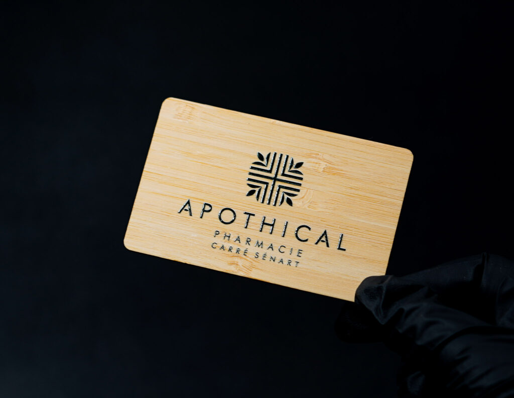 Carte de visite en bambou Apothical design raffiné