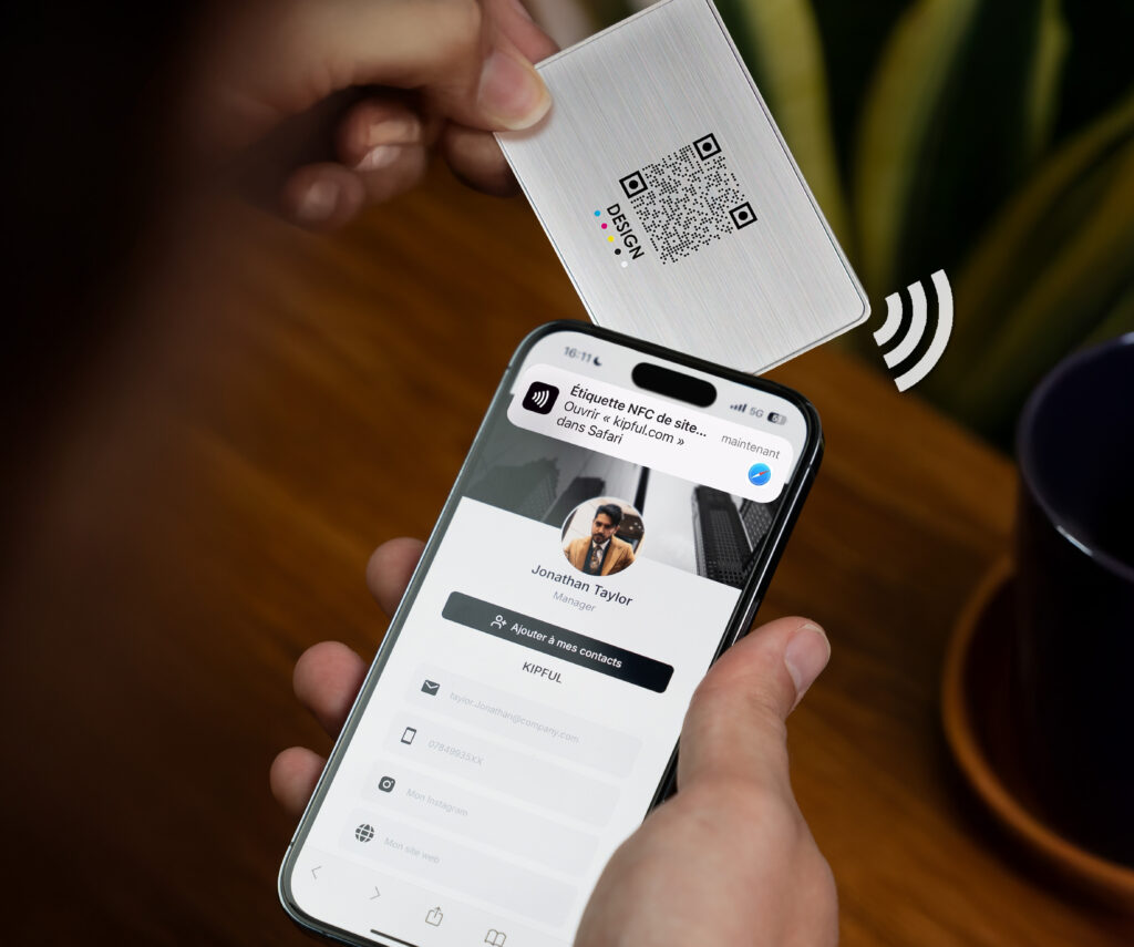 Interaction entre carte NFC métal et téléphone